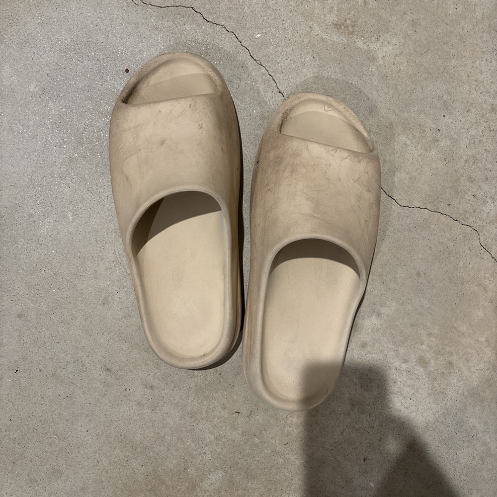 Yeezy Slides - image 1